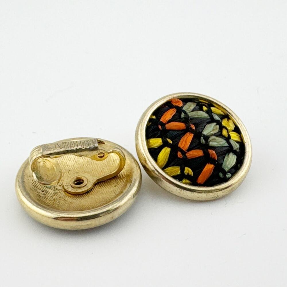 Vintage Sarah‎ Coventry Clip-On Earrings Multicolor Woven Round Gold-Tone